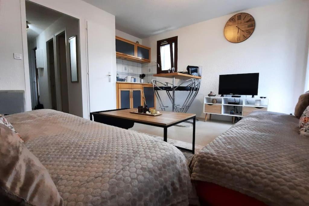 Super Appartement Cocooning Vu Mont Blanc سالونش المظهر الخارجي الصورة