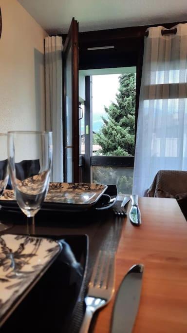 Super Appartement Cocooning Vu Mont Blanc سالونش المظهر الخارجي الصورة